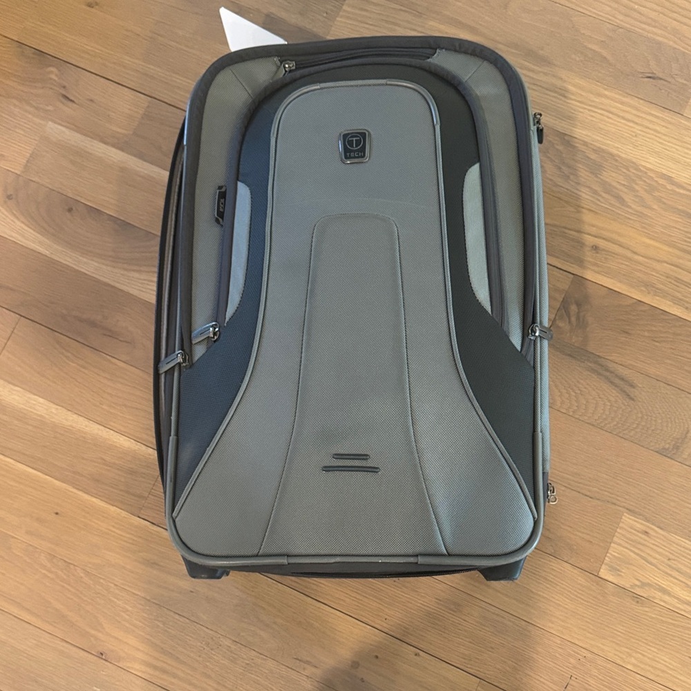 Tumi Gray and Black Softside Carry-On Spinner